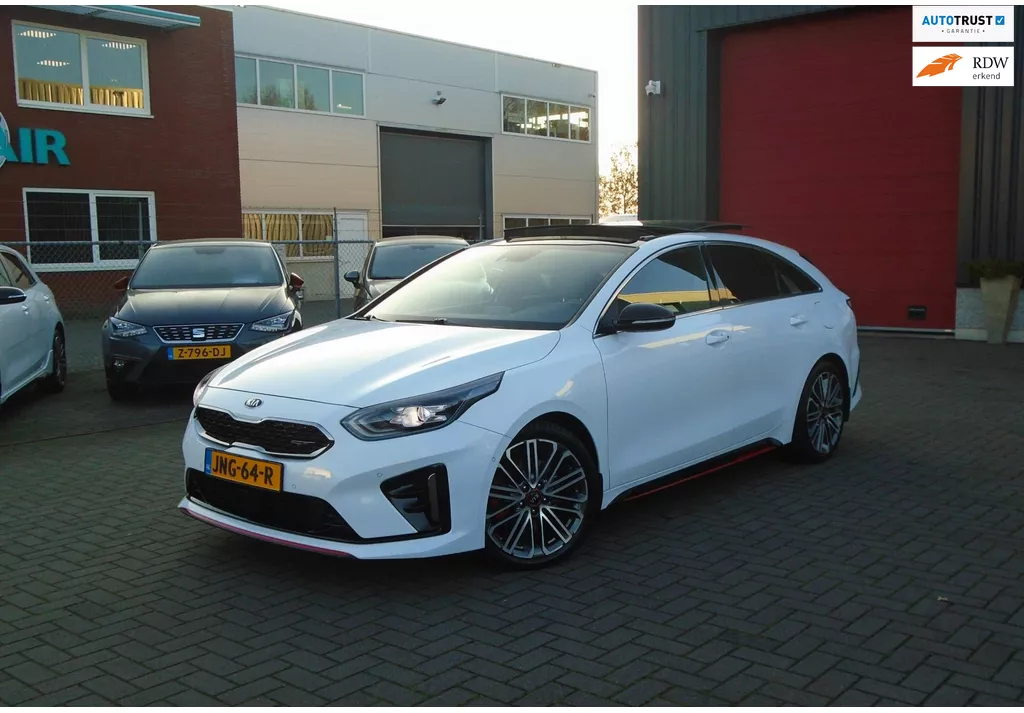 Kia PROCEED 1.6 T-GDI GT,Aut.204 PK,Pano-Dak