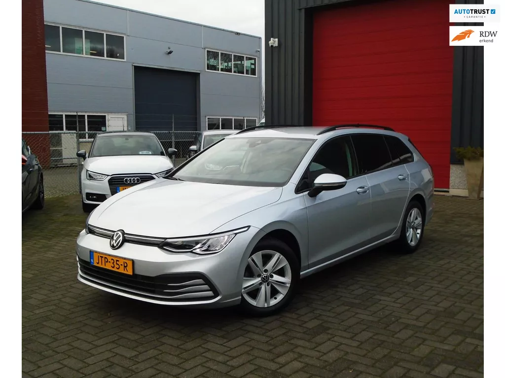 Volkswagen GOLF 1.0 eTSI Life Business,Automaat,Cruise.