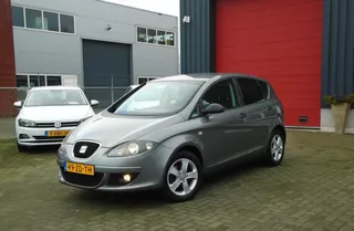 Seat Altea 1.6 Comfortstyle,Airco,Trekhaak,LM-V